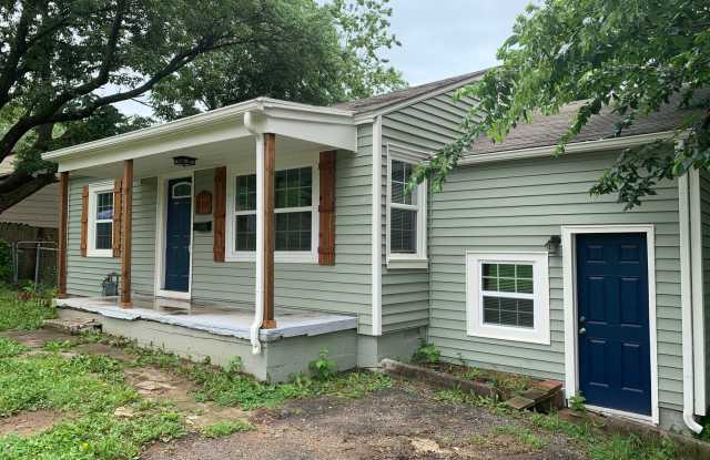 Check out this charming and totally revamped 3-bed, 1-bath bungalow photos photos