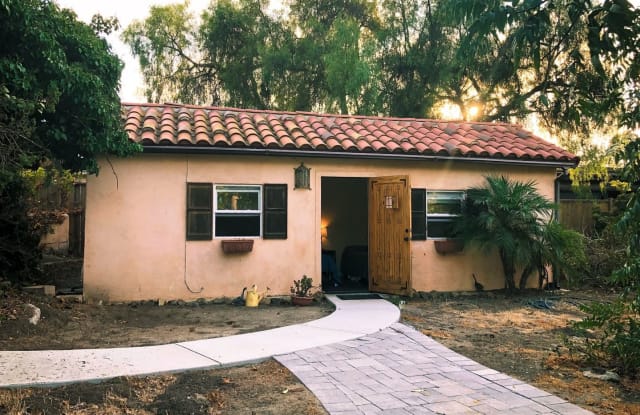 910 Normandy Road - 910 Normandy Road, Encinitas, CA 92024
