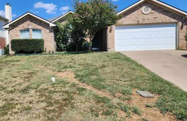 619 Coal Creek Drive - 619 Coal Creek Drive, Mansfield, TX 76063