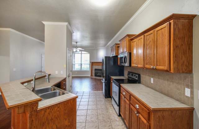 Beautiful 3 Bed, 2 Bath In Edmond Gallery 4