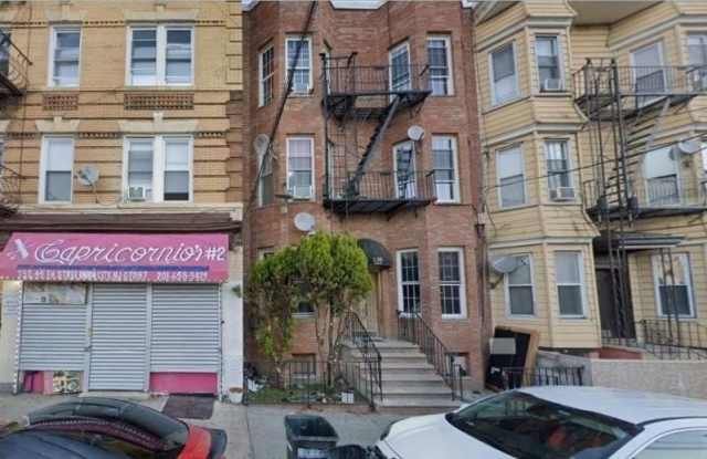 130 45TH ST photos photos