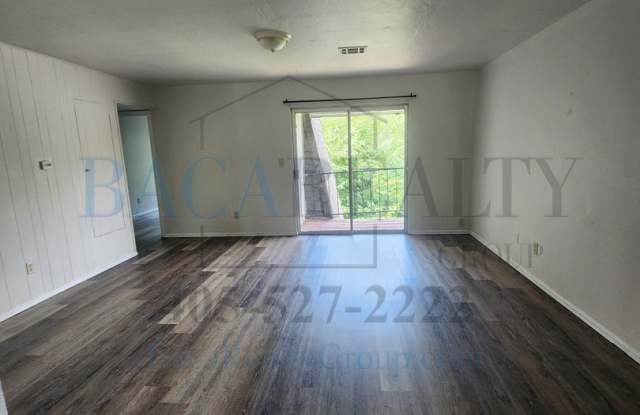 Spacious 2 bedroom 1 bath in Norman! Gallery 4