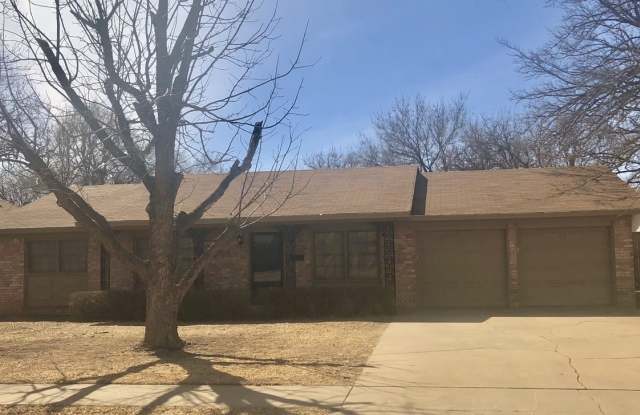 Spacious House - 4405 59th Street, Lubbock, TX 79414