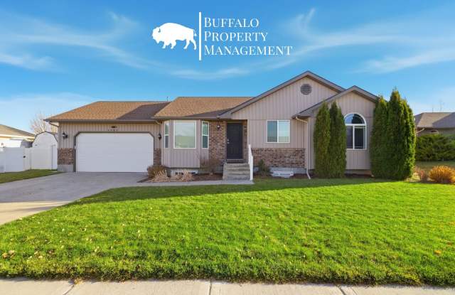 Charming 4-Bedroom Home for Rent in Ammon, ID! photos photos