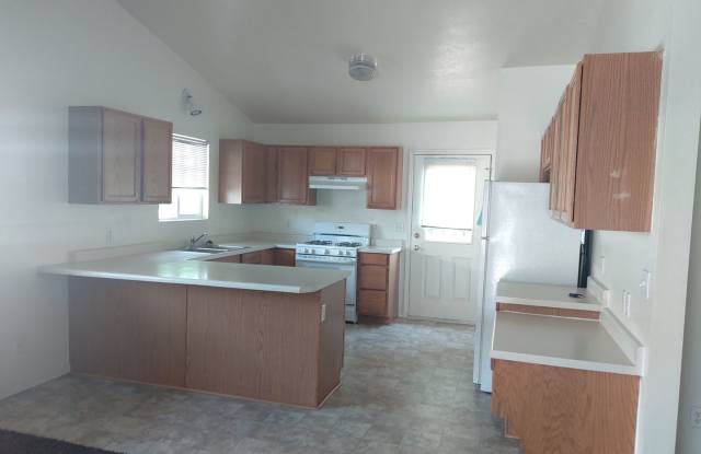 Male -Student Housing Available photos photos Male -Student Housing Available photos photos