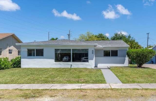 266 SW 6th St photos photos