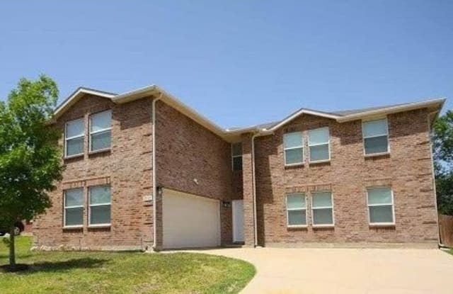 2809 Cameron Way - 2809 Cavern Dr, Mesquite, TX 75181