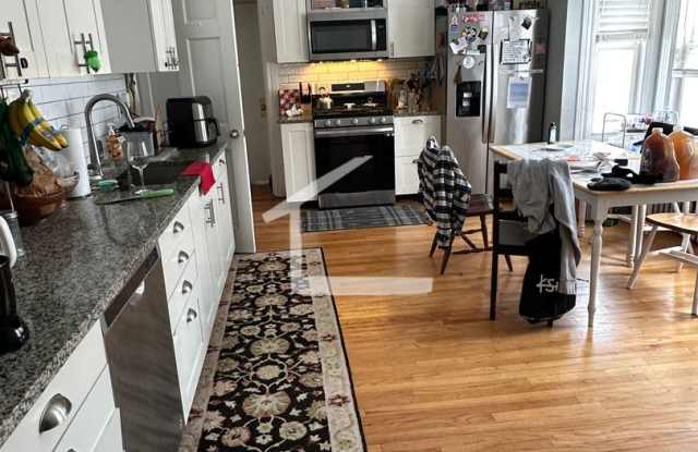 Great Allston 4-Bed/2-Bath 2-Level Duplex photos photos Great Allston 4-Bed/2-Bath 2-Level Duplex photos photos