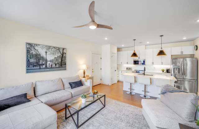 Chic Fully Furnished Condo with Private Retreat-Style Primary Suite photos photos