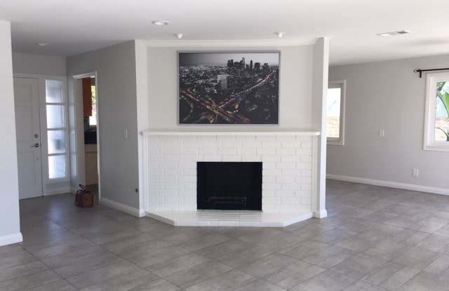 19352 Bethel Circle Gallery 4