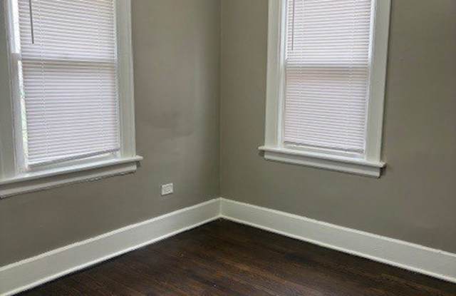 16919 Wood Street Gallery 3