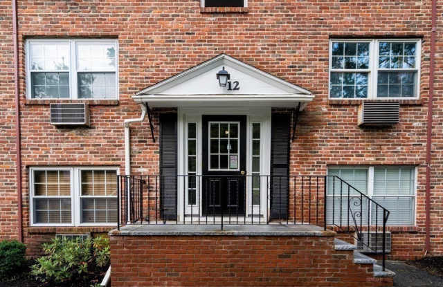 12 Colonial Village Dr - Unit 1 photos photos