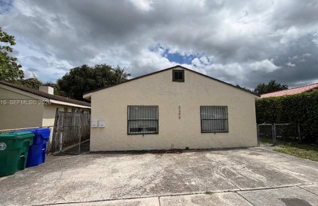 6345 N Miami Ave photos photos