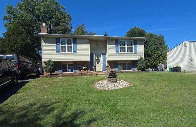 400 BEECH ST photos photos
