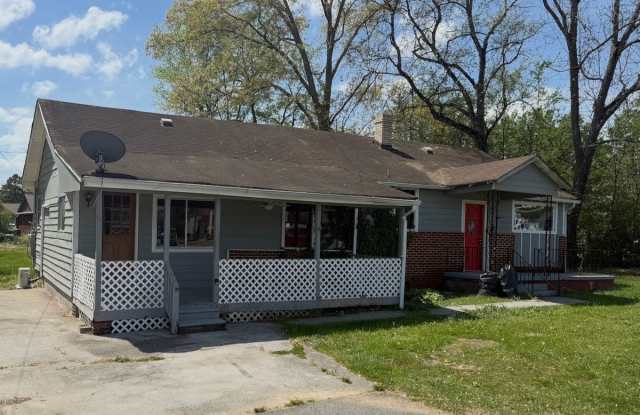 2 Bed | 1 Bath | Bonus Spaces | Prime Location photos photos