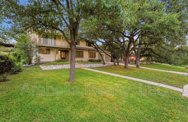 8607 Norwich Drive Gallery 3
