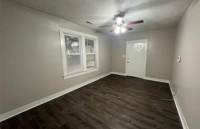 1333 WOMACK Avenue Gallery 2