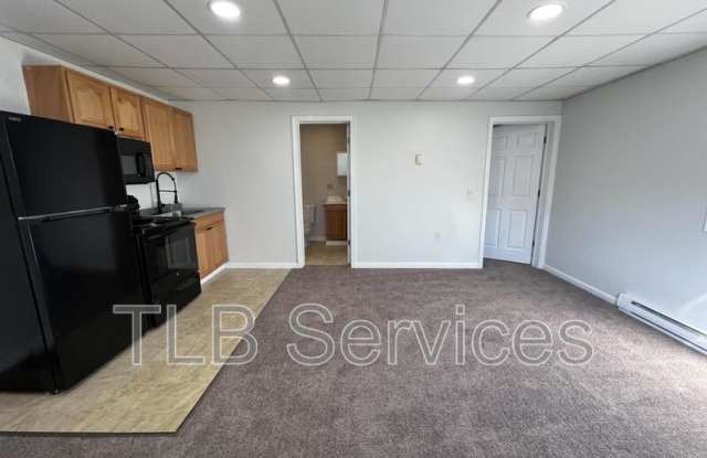 1592 Heart Lake Road Gallery 1