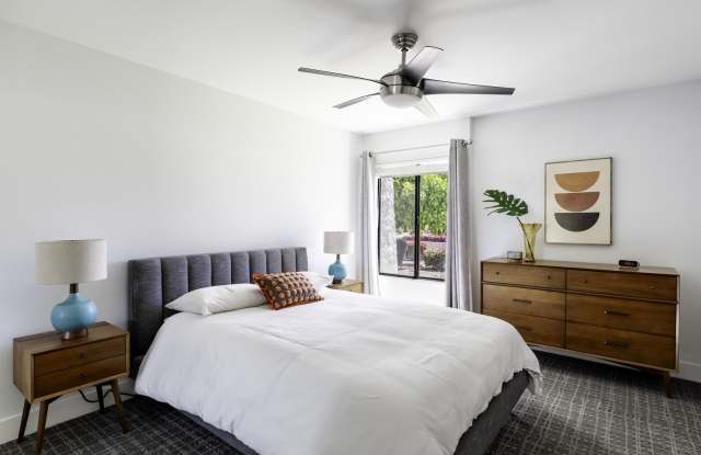Serene Oasis Condo in Palm Springs (Monthly Only - No Long Term) Gallery 3