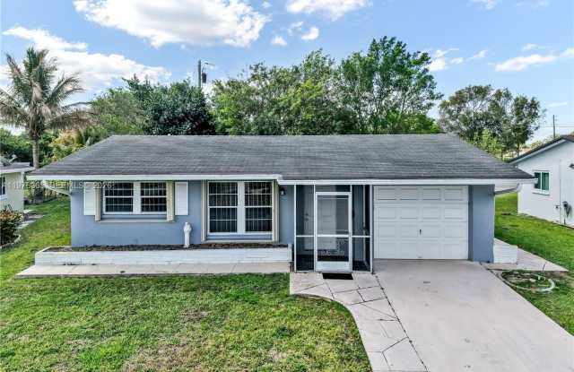 5102 NW 53rd St photos photos