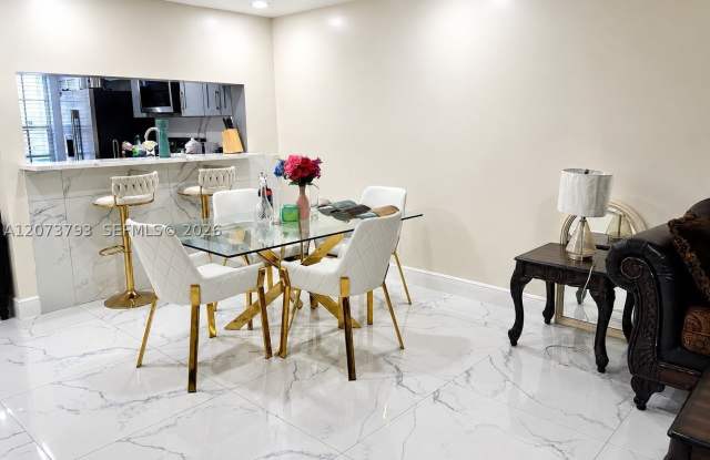 5512 Pageant Pl Gallery 4