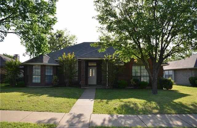 5310 Peninsula Way - 5310 Peninsula Way, Garland, TX 75043