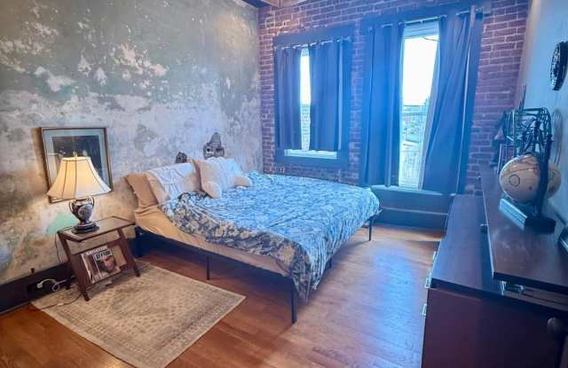 9 South Main Street - 9 South Main Street, Winchester, KY 40391 9 South Main Street - 9 South Main Street, Winchester, KY 40391