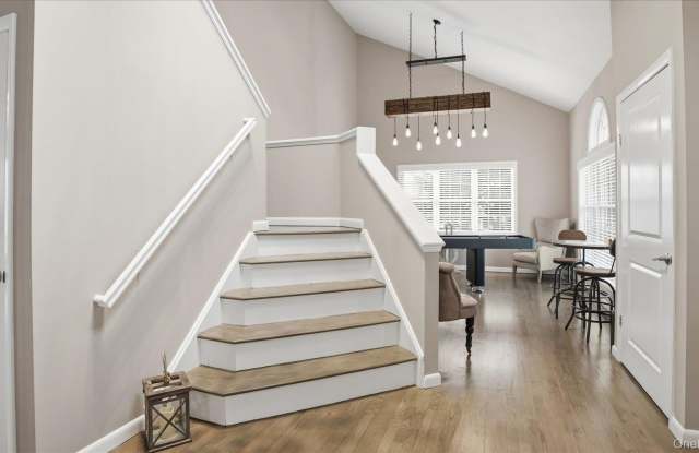 20 Stuart Court Gallery 4