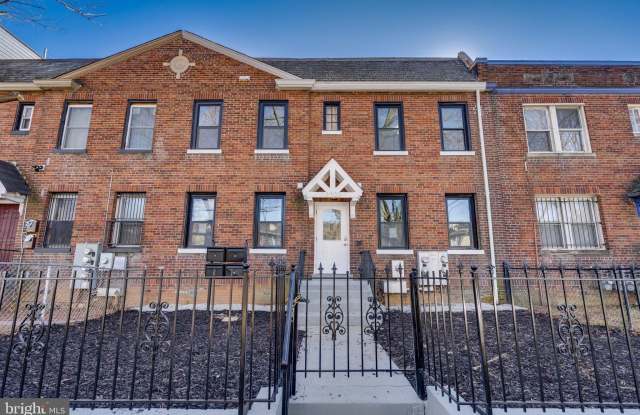 1703 W VIRGINIA Avenue NE unit: 2 photos photos