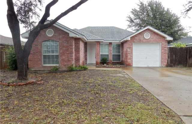 4220 Eagle Avenue photos photos