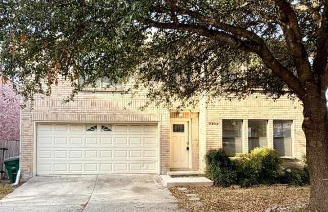 9202 ROQUEFORT photos photos