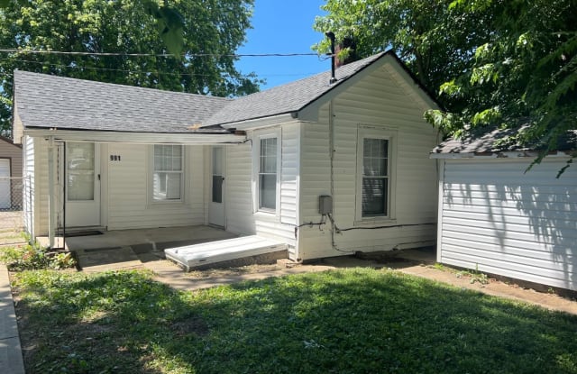 991 Shuler Ave - 991 Shuler Avenue, Hamilton, OH 45011