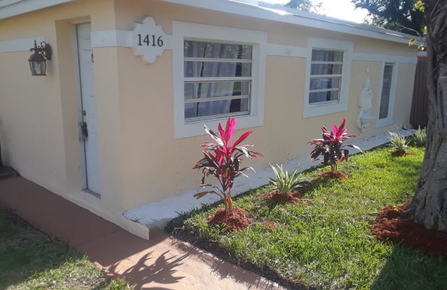 1416 SW 33 Court - 1416 SW 33rd Ct, Fort Lauderdale, FL 33315