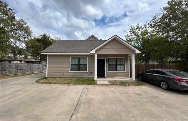 700 Highlands Street unit: B photos photos