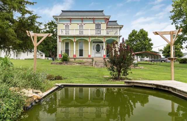 County living in the city photos photos