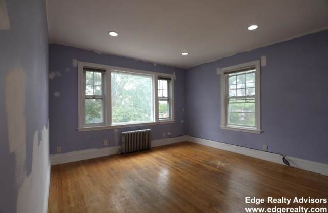 19 Lothrop St. Gallery 3