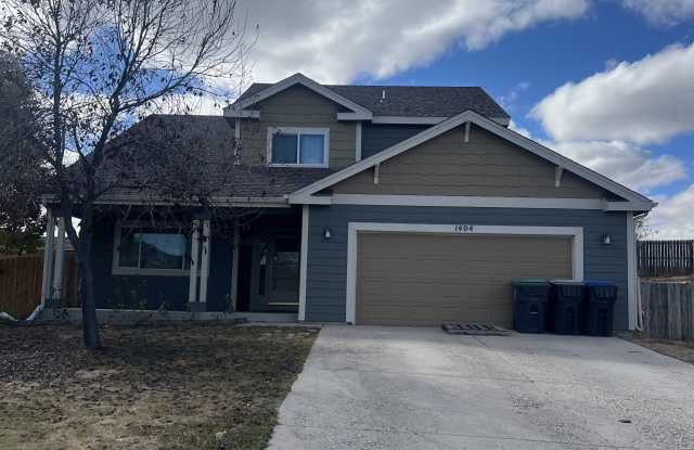 1404 Sunny Hill Dr - 1404 Sunny Hill Drive, Cheyenne, WY 82001