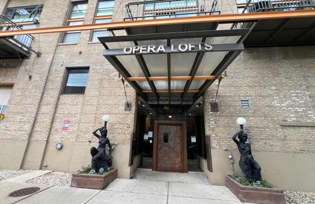 2545 S Dearborn Street Gallery 1