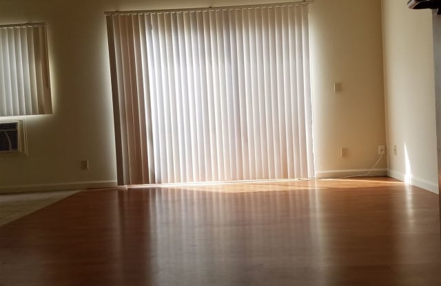 823 Fedora St Gallery 2