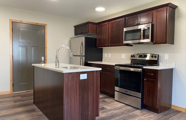 Sunset Place Apartments Gallery 3