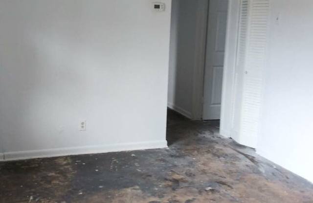 5335 Seaboard Avenue Gallery 3