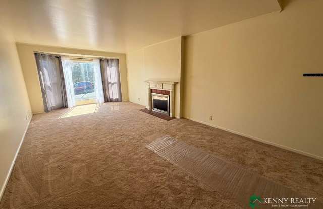 Updated 2BR/1BA Home in Westlake – Daly City with 2-Car Garage Gallery 4