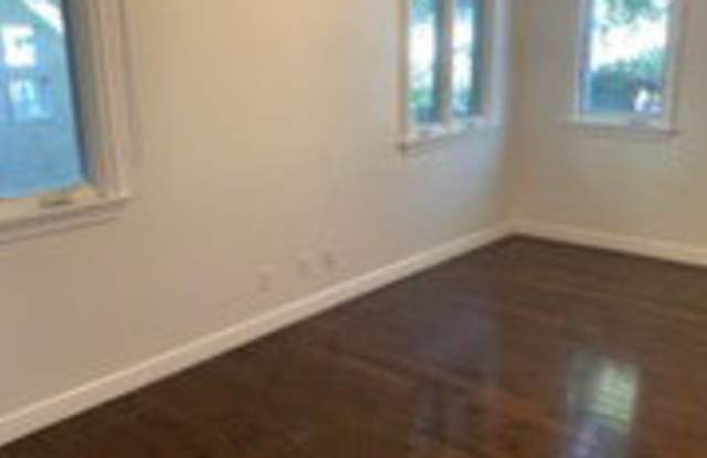 8585 Airdrome Street Gallery 4