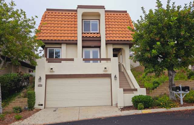 CESPED - AMAZING VIEWS, LUXURY UPDATED 4 BR HOME IN TIERRASANTA photos photos