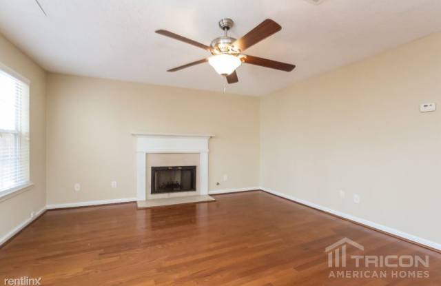 6250 Glen Brooke Drive Gallery 2