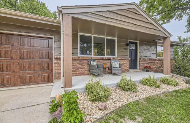***$500 Off 1st Month Rent*** Recently Remodeled 3BD/2BA Home in Unbeatable South Boulder Neighborhood Gallery 3