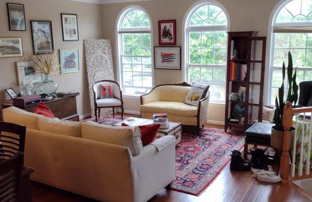 44315 ROWLEY TERRACE Gallery 2