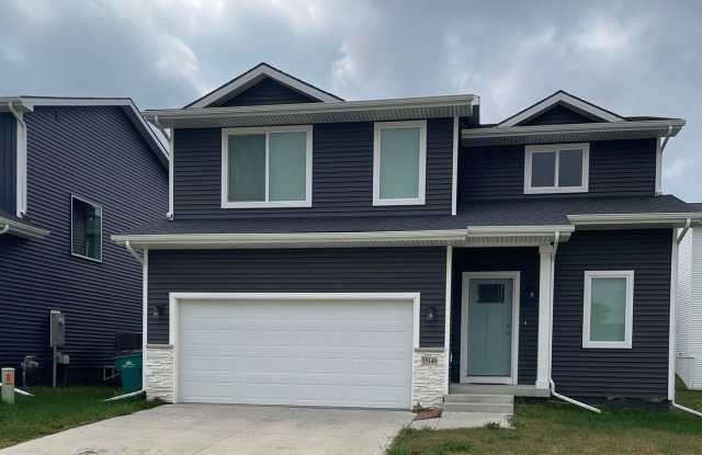 FREE RENT SPECIAL! 3 bedroom 2.5 bath Single Family Home photos photos