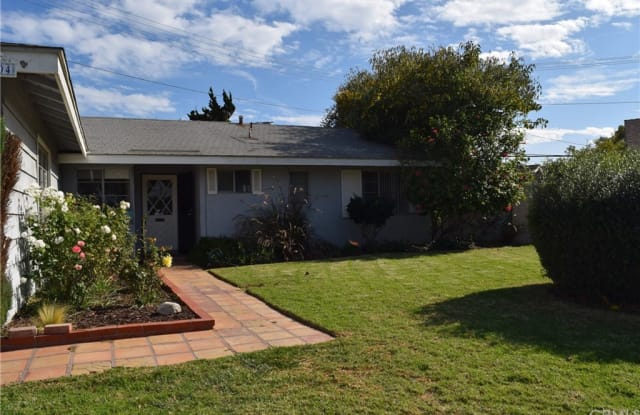 1604 W Palais Road - 1604 West Palais Road, Anaheim, CA 92802 1604 W Palais Road - 1604 West Palais Road, Anaheim, CA 92802