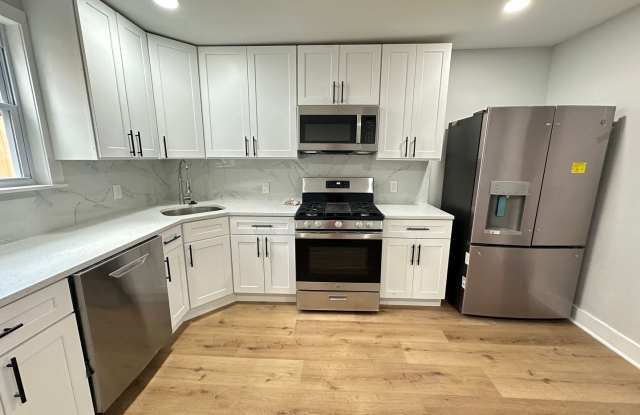 3B1.5B House in East Passyunk area Available NOW Gallery 1